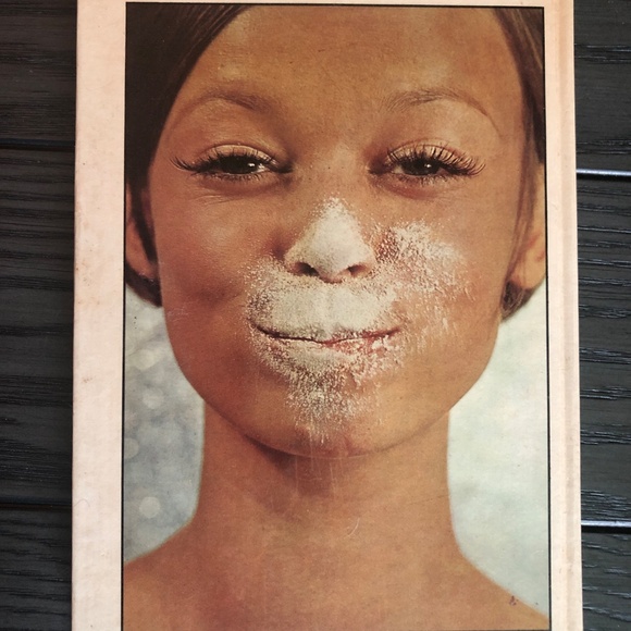 RARE VTG 1969 HONEY (Magazine) Book of Beauty HC~The Daily Mirror~ England - Picture 9 of 9